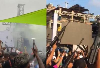 Exclusivo: criminosos exibem armas durante festa em comunidade do Rio