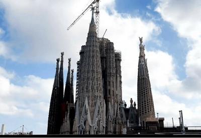 Gaudí: a exposição que encanta a Europa