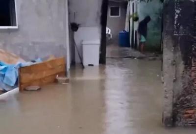 Chuva forte causa alagamentos em Florianópolis