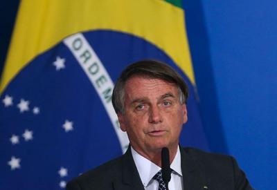 Bolsonaro promete zerar imposto do diesel se conseguir PEC