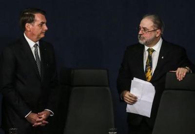 Aras abre investigação preliminar contra Bolsonaro após denúncias da CPI