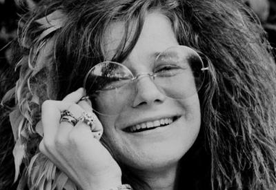 Ícone do rock e movimento hippie, Janis Joplin completaria 80 anos