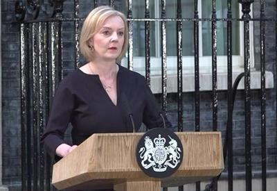 Liz Truss renuncia ao cargo de primeira-ministra do Reino Unido