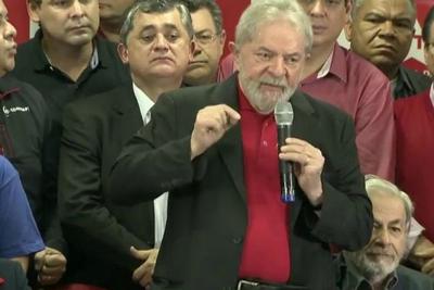 Moro dá prazo de 48 horas para Lula entregar recibos originais de aluguéis 