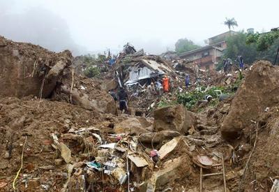 Maior chuva dos últimos 90 anos deixa 105 mortos até o momento em Petrópolis