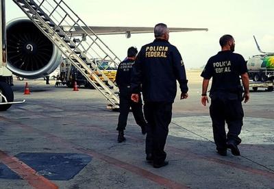 Quatro brasileiros deportados dos EUA são presos pela PF no aeroporto de Belo Horizonte