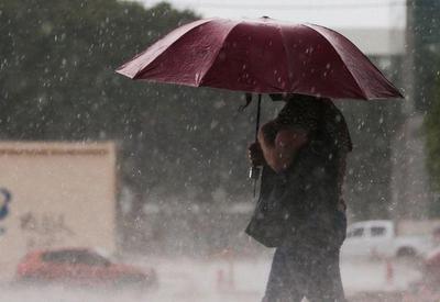 Ciclone subtropical provoca tempestades neste final de semana no RJ e SP