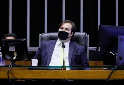 Bancada do DEM anuncia que vai pedir expulsão de Rodrigo Maia da sigla