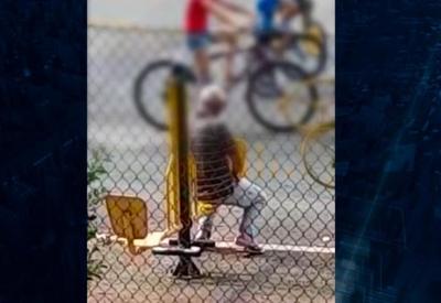 SP: idoso é flagrado se masturbando em parque infantil de Itapecerica da Serra