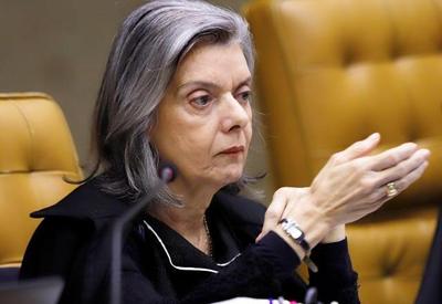 Cármen Lúcia determina que PGR analise suposta interferência de Bolsonaro