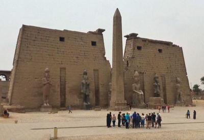 Série "Egito - O ouro dos Faraós" mostra o Templo de Luxor