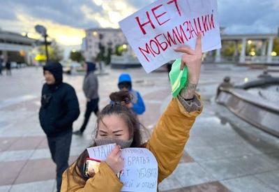 Protestos contra mobilização parcial deixam 1,3 mil detidos na Rússia