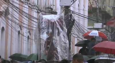 Procissão da sexta-feira Santa é marcado por chuva em Belém