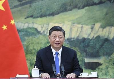 Presidente chinês garante apoio à Rússia em termos de "soberania e segurança"