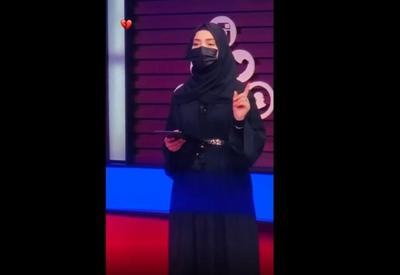 Talibã ordena que apresentadoras do Afeganistão cubram seus rostos na TV