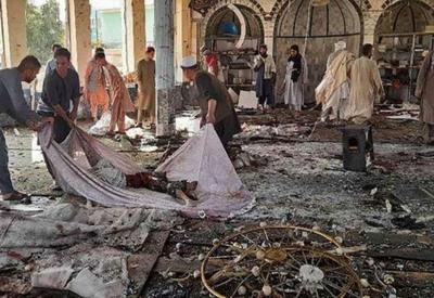 Explosão em mesquita deixa 3 mortos e 15 feridos no Afeganistão