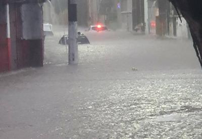 Embu das Artes: Chuva mata 6 pessoas na região metropolitana de São Paulo
