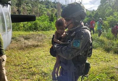 FAB começa a entregar ajuda humanitária para aldeias Yanomami