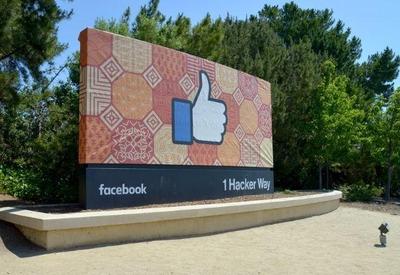 Refugiados pedem R$ 845 bilhões de indenização ao Facebook