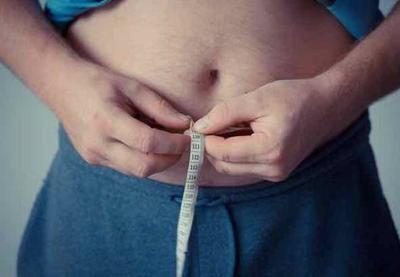 96 milhões de homens e mulheres estão com excesso de peso no Brasil