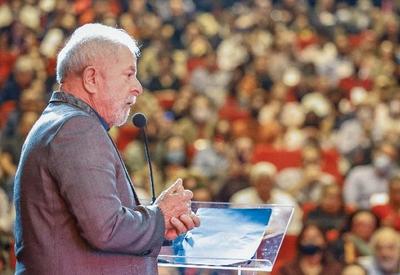 Lula (PT) confirma presença em primeiro debate entre presidenciáveis