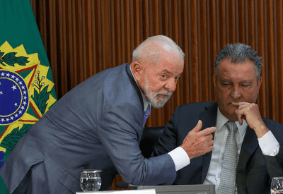 Lula ignora acusações sobre Rui Costa e elogia ex-governador da BA: "Como se fosse primeiro-ministro"
