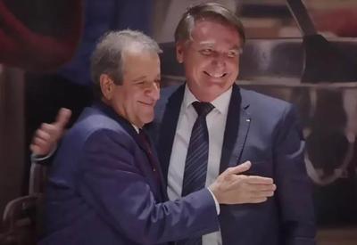 Presidente do PL tenta convencer Bolsonaro de voltar a interagir com militantes
