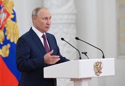 Parlamento russo autoriza envio de forças militares ao exterior