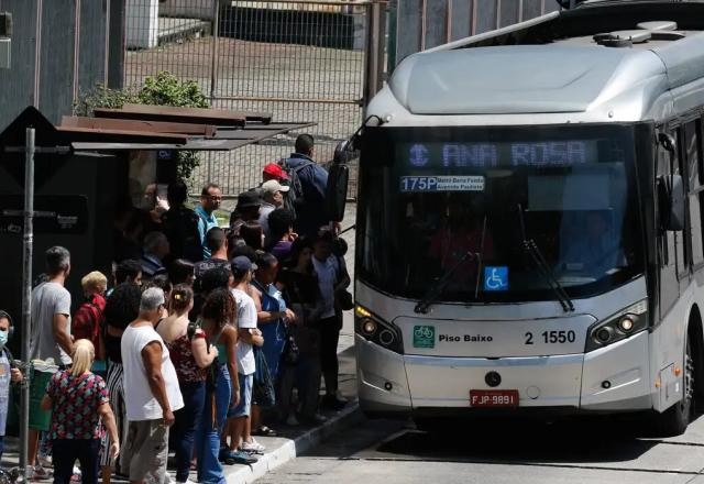 Tarifa zero das passagens de ônibus passa a valer em São Paulo a partir deste domingo
