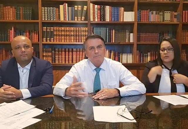 Bolsonaro: Brasil pode ter "convulsão social" se não houver voto impresso