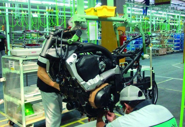 Produção de motocicletas no Brasil cresce 18% em 2022