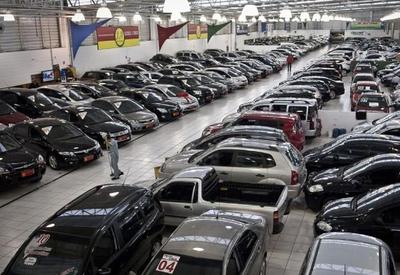 Produção de veículos caiu 1,9% em 2023; vendas tiveram alta de quase 10%