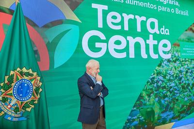 Lula lança programa Terra da Gente para reforma agrária