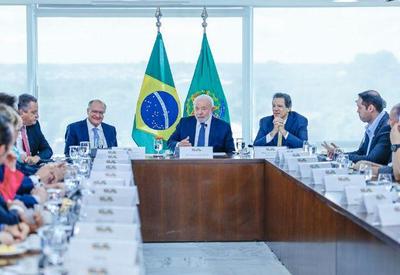 Lula recebe presidentes sul-americanos para reunião no Itamaraty nesta 3ª