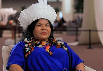"Não demarcar terras indígenas é ruim para os negócios", diz ministra Sonia Guajajara