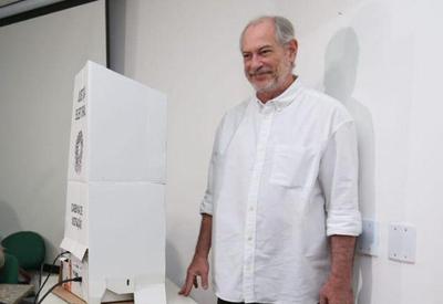 Após votar em Fortaleza, Ciro diz que seguiu orientação do partido