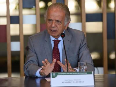 Ministro da Defesa afasta chance de Venezuela usar Brasil para invadir Guiana: "Hipótese nenhuma"
