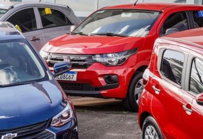 Governo libera mais R$ 300 milhões para programa de incentivo à compra de carros populares