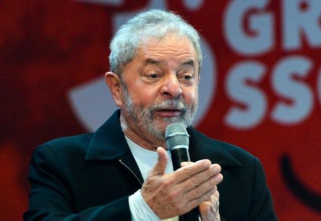 Ipec: na corrida de 2022, Lula aparece em 1º com 48%; Bolsonaro tem 23%