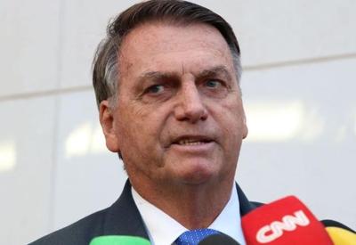 Relator vota para manter Bolsonaro inelegível em julgamento de recurso no TSE