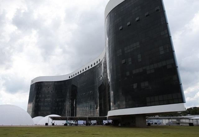 TSE aprofunda investigação sobre ação hacker que teria ajudado Bolsonaro