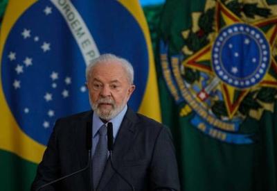 Poder Expresso: Lula passa por cirurgia, PF realiza nova fase da Operação Lesa Pátria e mais