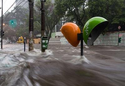 Chuvas causam mais de 50 pontos de alagamento em São Paulo nesta 2ª feira