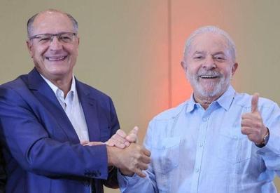 "Ato de grandeza", diz campanha Lula-Alckmin sobre apoio de economistas