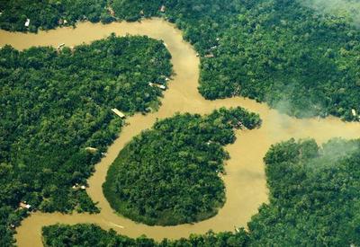 Cúpula da Amazônia começa com apelo para fim da exploração de petróleo