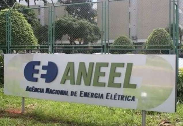Aneel suspende corte de energia em residências por 90 dias