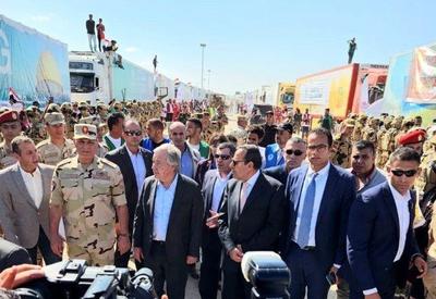 Secretário-geral da ONU visita Rafah e pede entrada urgente de ajuda humanitária em Gaza