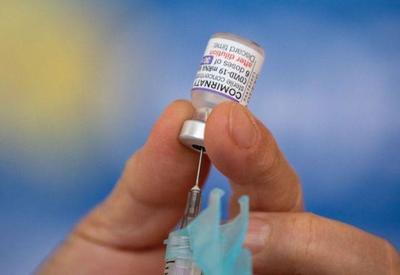 Brasil tem apenas 16% da população imunizada com vacina bivalente contra covid-19