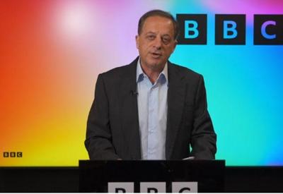 Presidente da BBC deixa o cargo por polêmica sobre empréstimo a Boris Johnson
