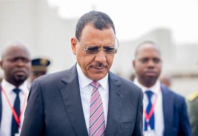 Junta militar do Níger quer processar presidente Bazoum por "alta traição"